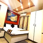 Hotel As-Meet Kolkata With Free Wi-Fi And Air Conditioner
