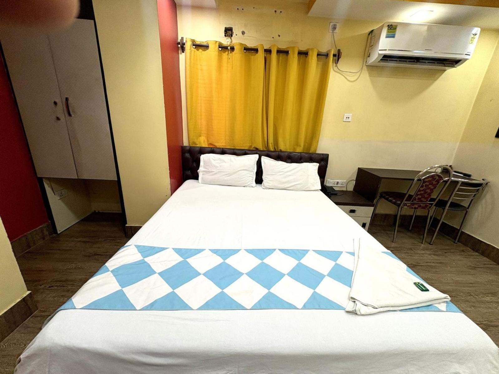 As-meet With Free Wi-fi And Air Conditioner Kolkata